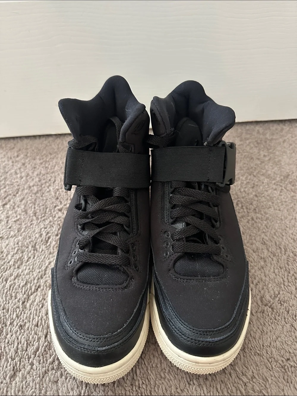 Jordan 3 Retro Explorer XX
